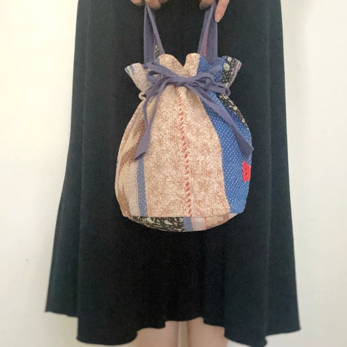 カンタキルト　パッチワーク　巾着バッグ　一点もの F