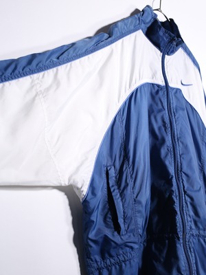 “NIKE” embroidery logo design switching nylon jacket