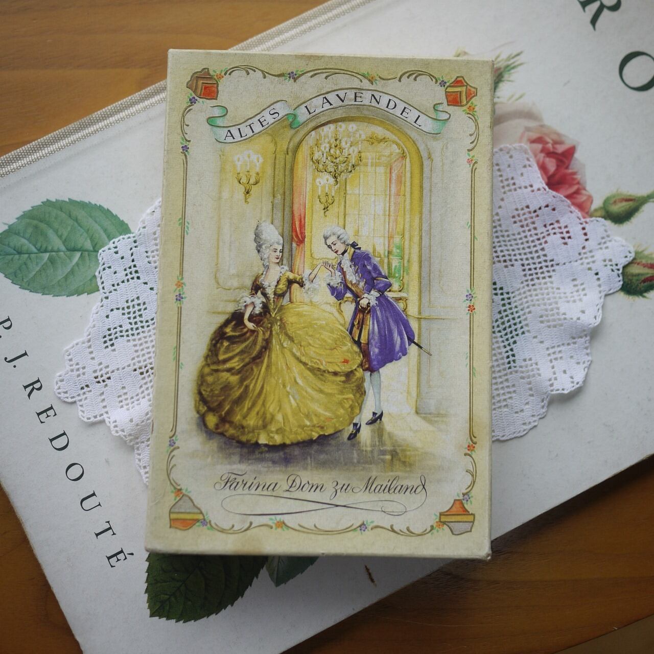 ALTES LAVENDEL 香水 紙箱