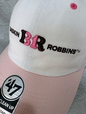 '47 CLEAN UP/クリーンナップ  サーティワン アイスクリーム コラボ キャップ 31 ラブポーション ピンク