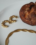 Braid Bread Pierce