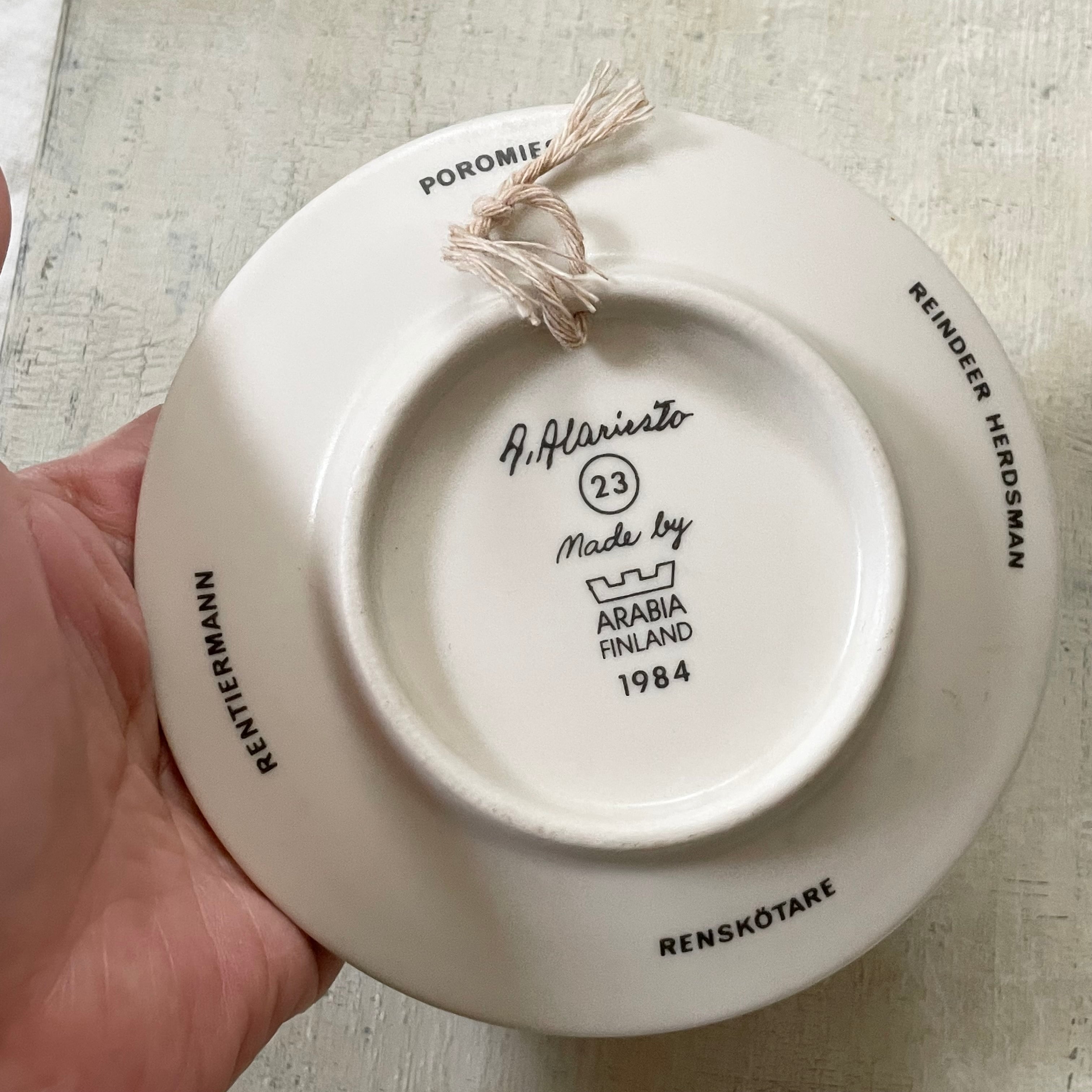 ARABIA サーミ族の飾り皿 | tsuitachi craft&brocante