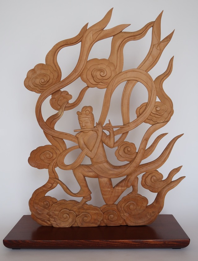 Frozen Music ― An Original Suien Sculpture by Tessō Mori
