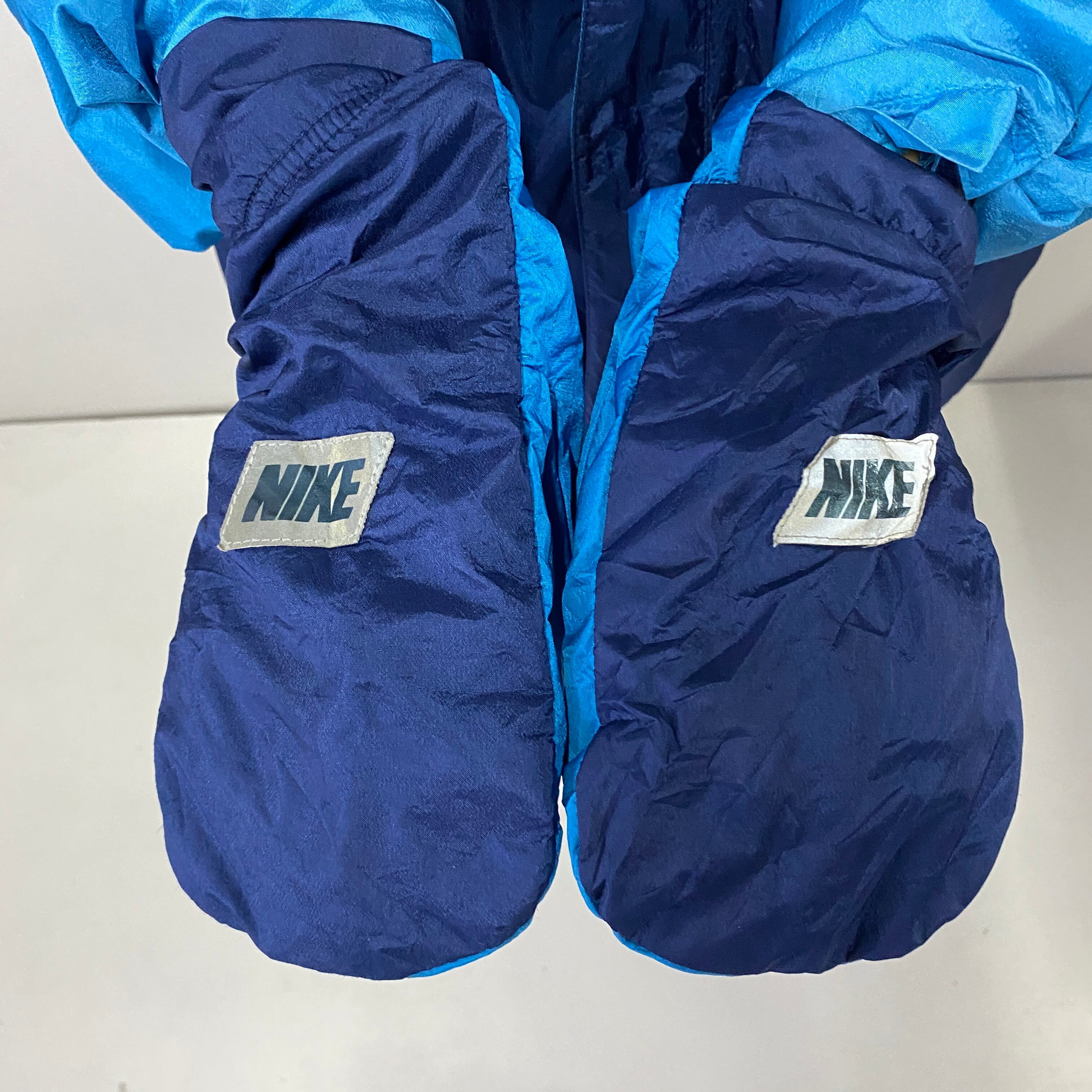 銀タグ 80s NIKE International ナイロンジャケット 赤