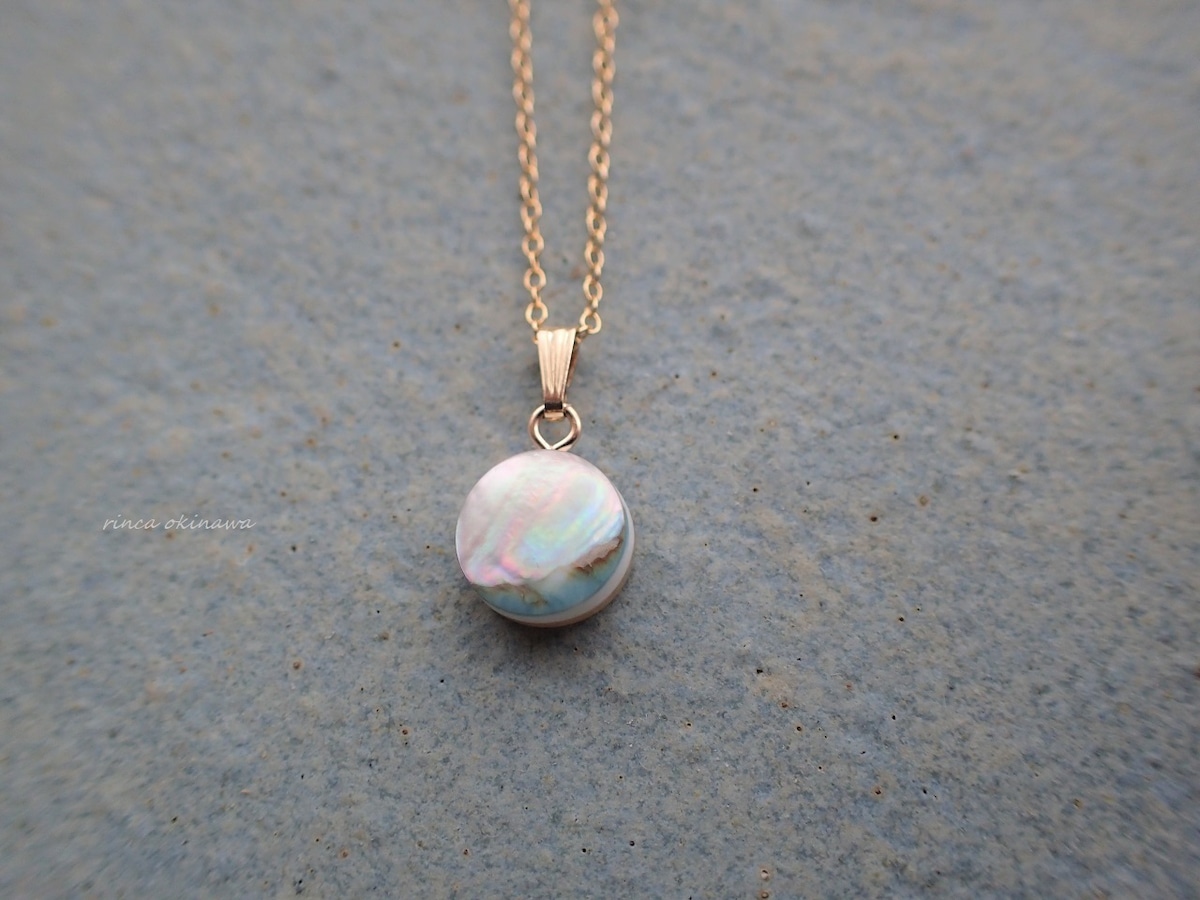 iridescent clouds necklace【夜光貝】 | rinca