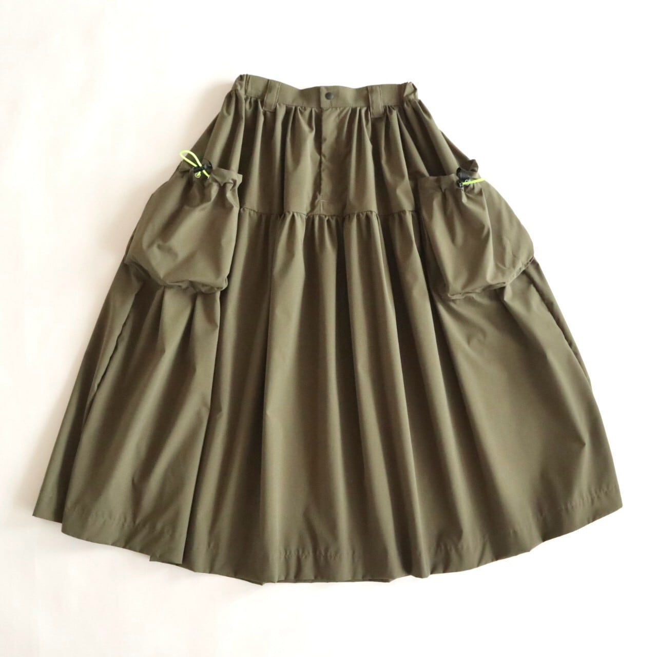 nancoinancoi solotex pocket skirt / khaki | portsidelaboratory STORE