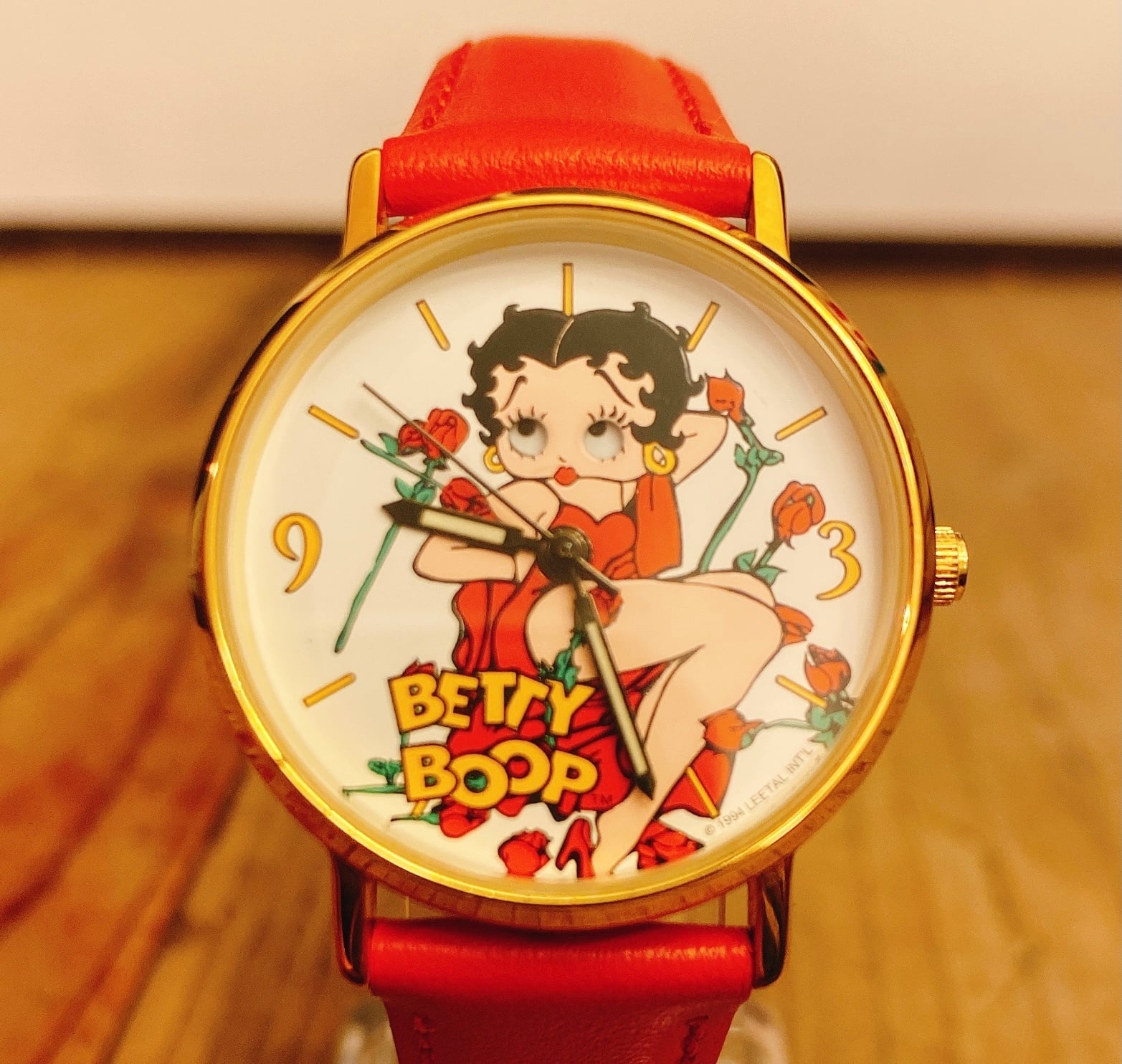 猫村の時計ビンテージ betty boop 腕時計