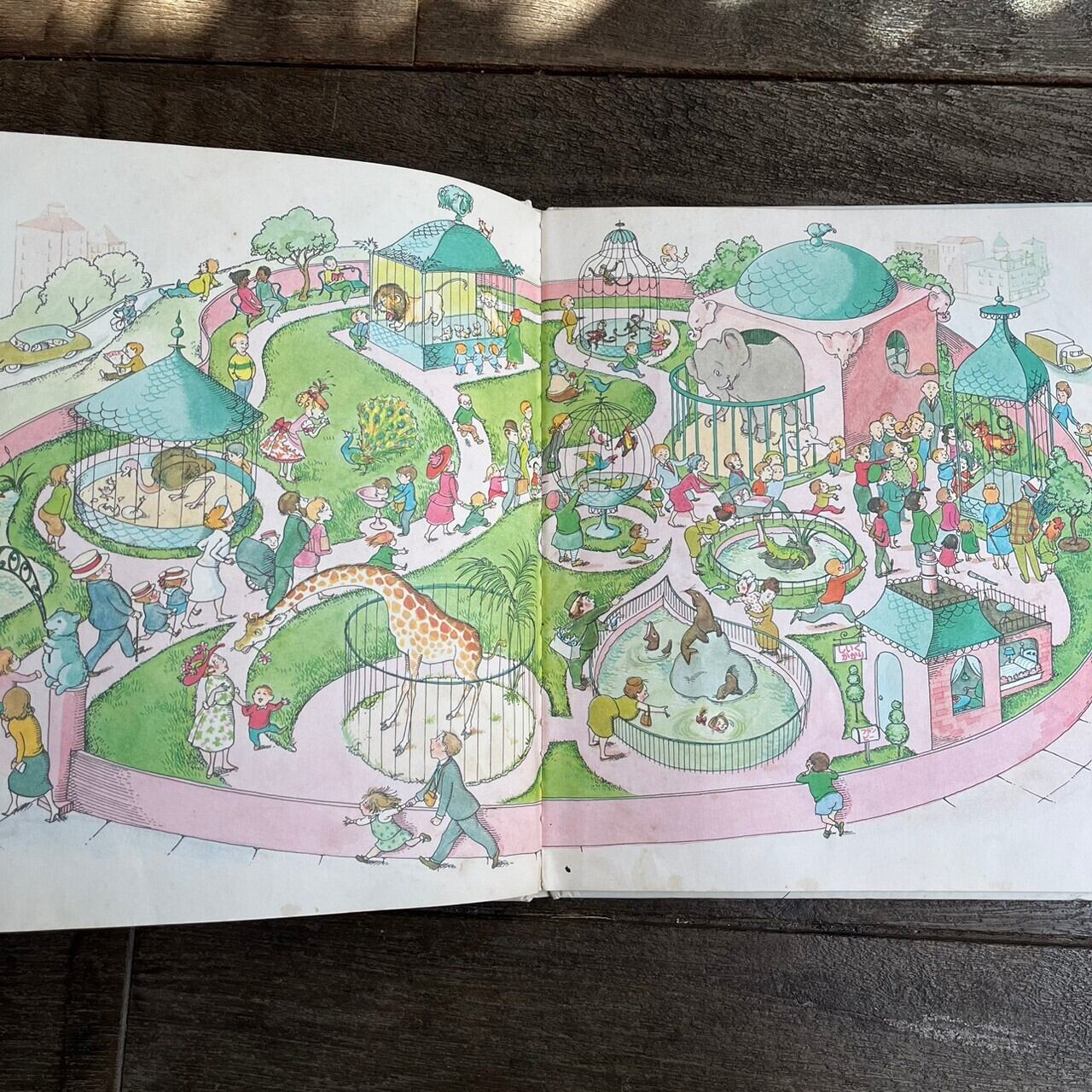 ウォーレスはどこに? maintent