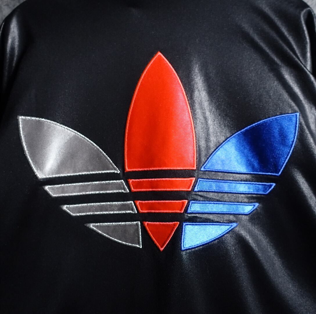 00s “adidas CHILE 62” Black Logo Embroidery & 3 Stripe 00s “adidas CHILE 62” Black Logo Embroidery & 3 Stripe