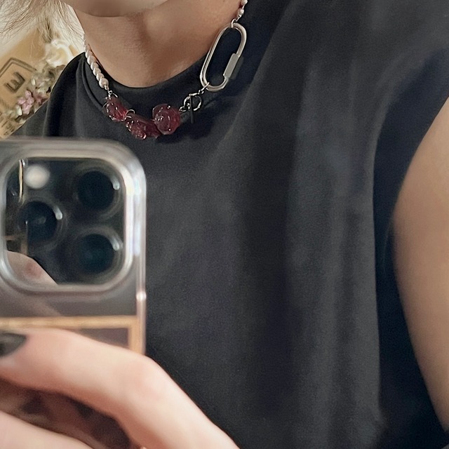 Rose necklace