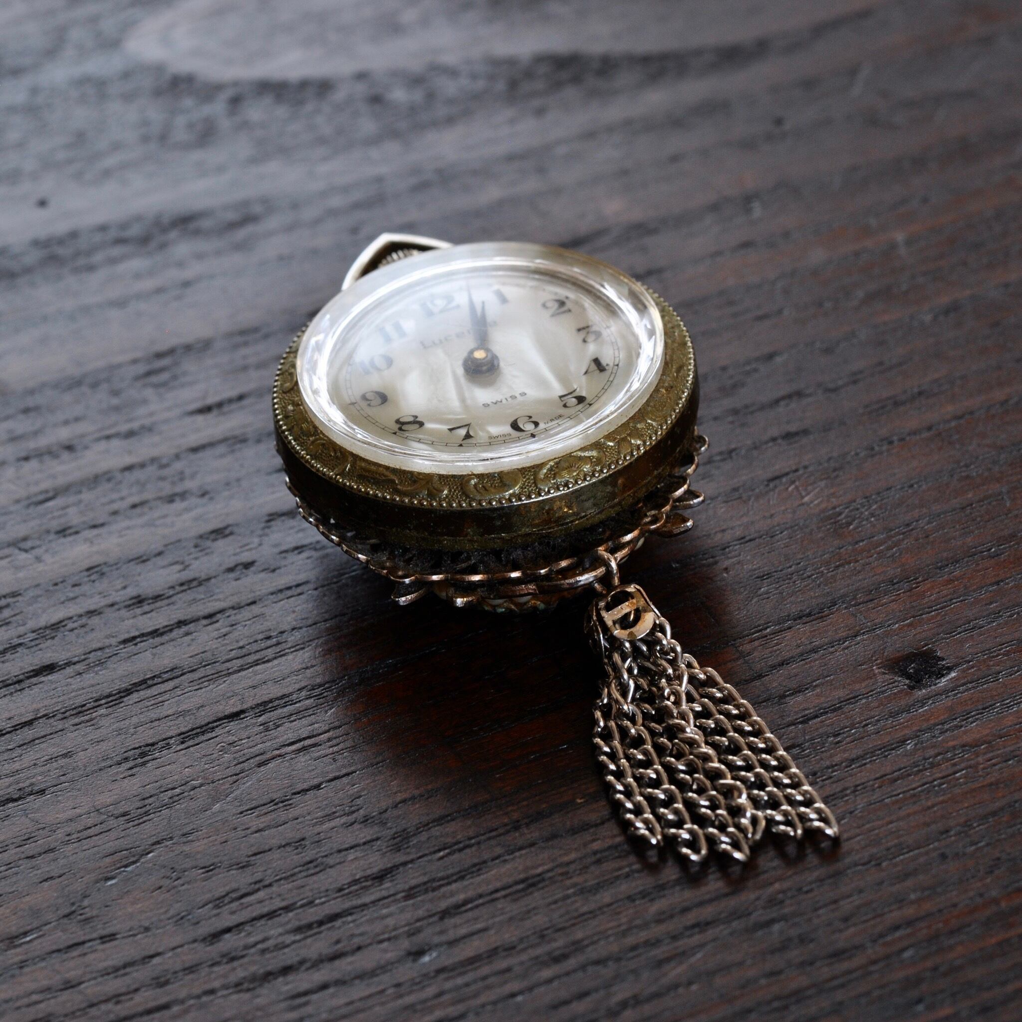 Vintage ペンダントトップ 時計 | オリエンタル ピアス専門