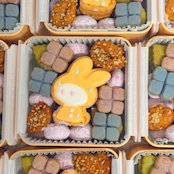 あまやどりうさぎのブルーベリークッキー缶