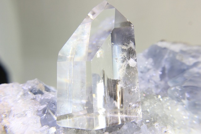 ピカピカ雲＆虹入りレムリアン水晶✨磨きポイント