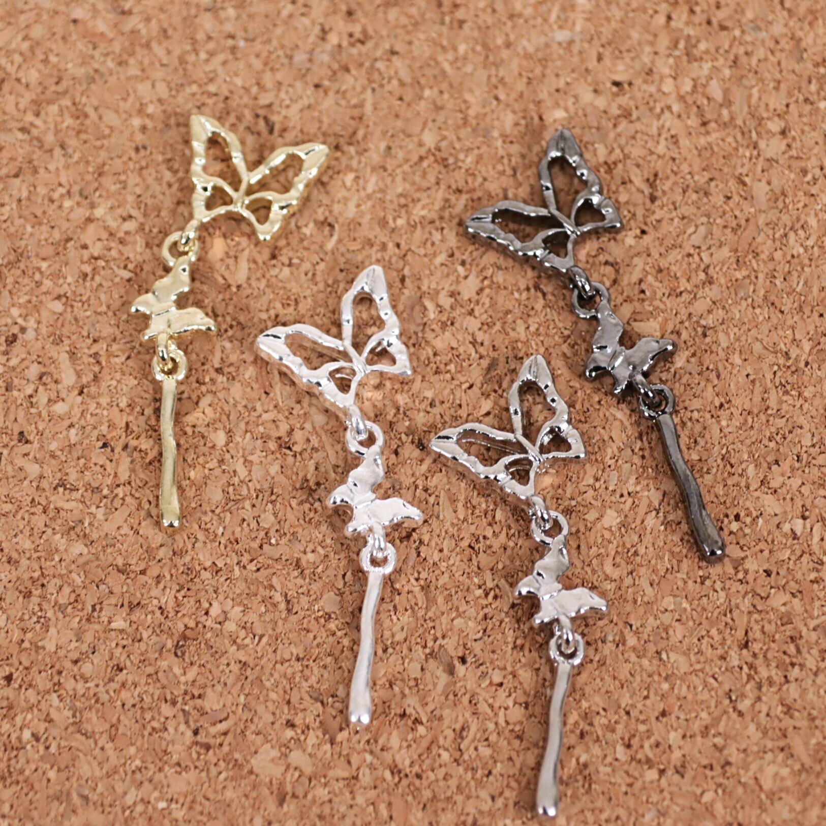 1563 金属工芸　蝶　飾物　6客 揺れる 2匹の蝶 パーツ 金属 ビジュー 02000147 ハンドメイド 装飾