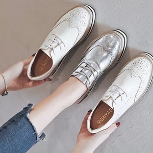 4色 シューズ 厚底靴 プラットフォーム ローファー 送料無料 レディース フラット 靴 ブラック アイボリー シルバー ホワイト 大人可愛い かわいい きれいめ 大人女子 エレガント 春 秋 ガーリー 10代 20代 大人 学生 お出かけ 外出 きれいめカジュアル 着回し ファッション デート コーディネート 重ね着 休日 特別な日 お祝い 記念日 メンズウケ カジュアル 普段着 春コーデ 秋コーデ オールシーズン おしゃれ シンプル スタイル 小物 オフィスカジュアル 30代 ワンポイント ママコーデ