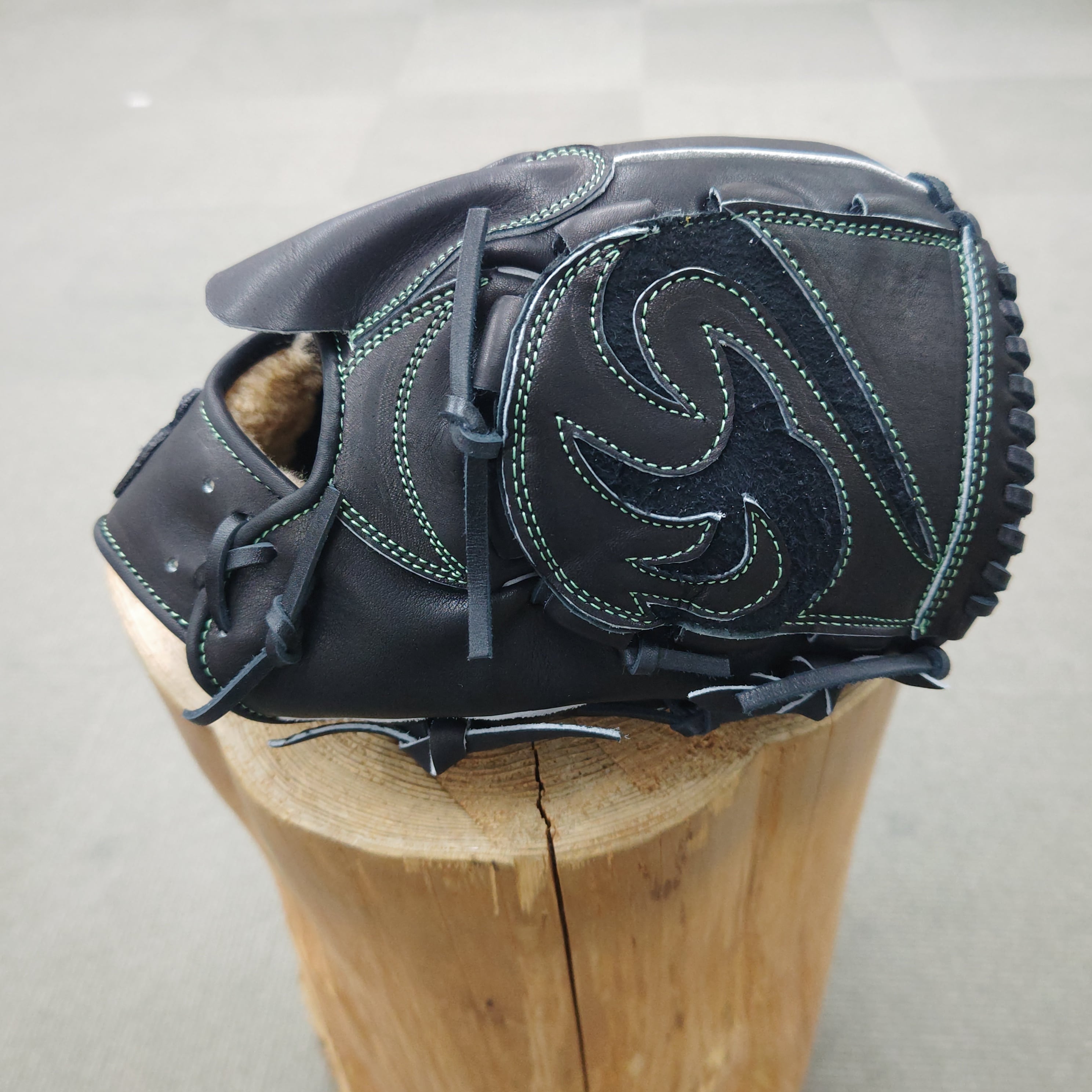 特殊重心グローブ | PLAYERZ オンラインストア