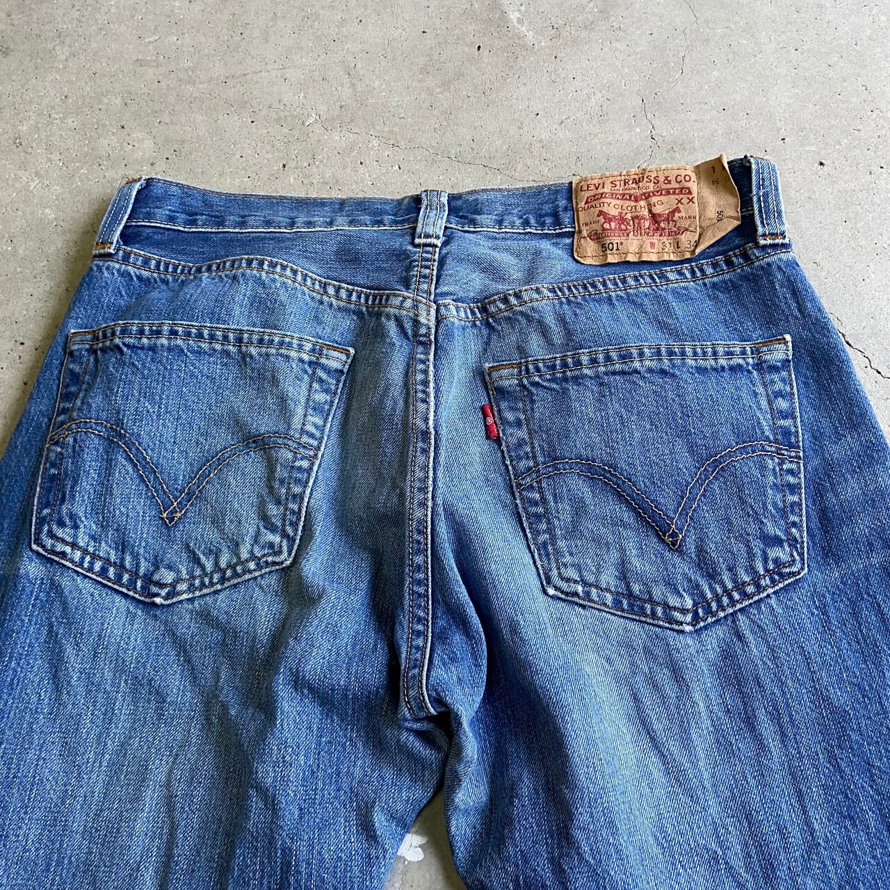 トルコ製 Levi