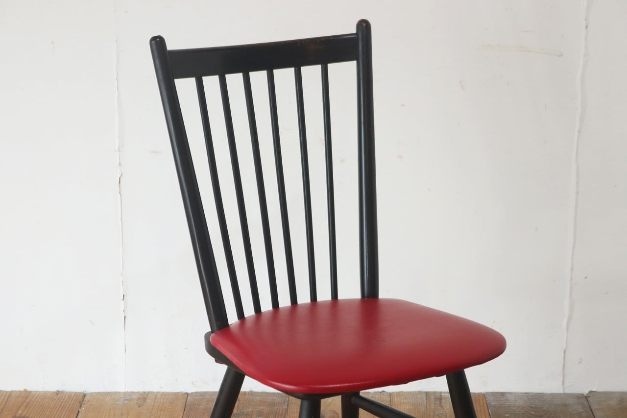 レトロ ダイニングチェア 椅子 食堂 木製 合皮 レザー 赤 松田家具 2 レトロ ダイニングチェア 椅子 食堂 木製 合皮 レザー 赤 レッド 松田