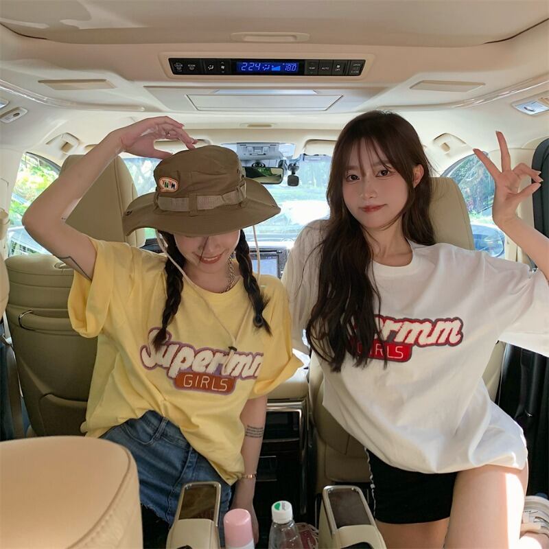 Tシャツ ルーズ薄手ホワイトトップス サマースタイル 夏物 ブラックストロベリース80200650180