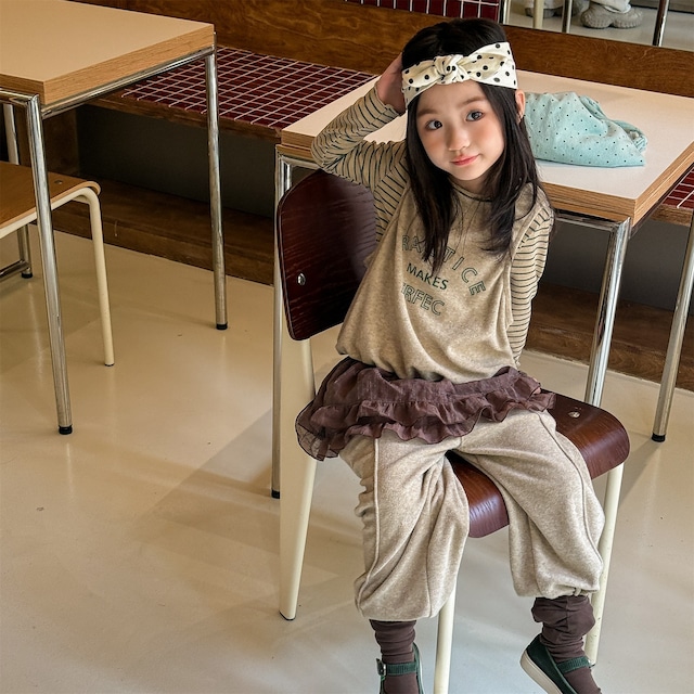 《取寄》 ノースリゆるセットアップ （ベージュ／グレー） ADBB 2025秋 韓国子供服 ボトムス ズボン イージーパンツ ジャージ ウエストゴム （80~130cm）