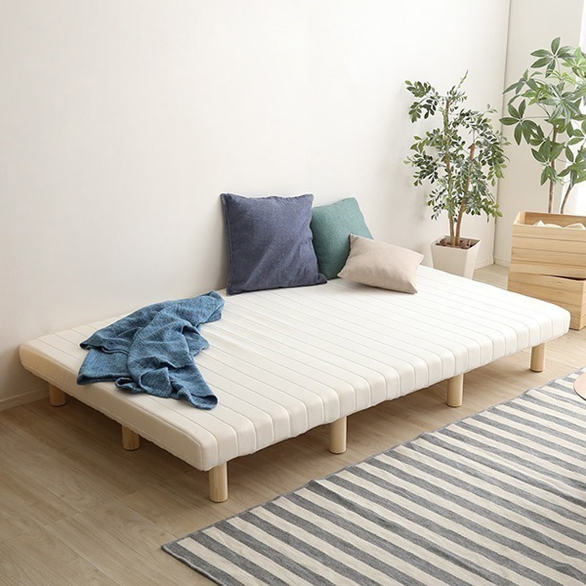 脚付きウレタンロールマットレスTERRDAM-テルダ- セミダブルサイズ ロールマットレスベッド 脚付き