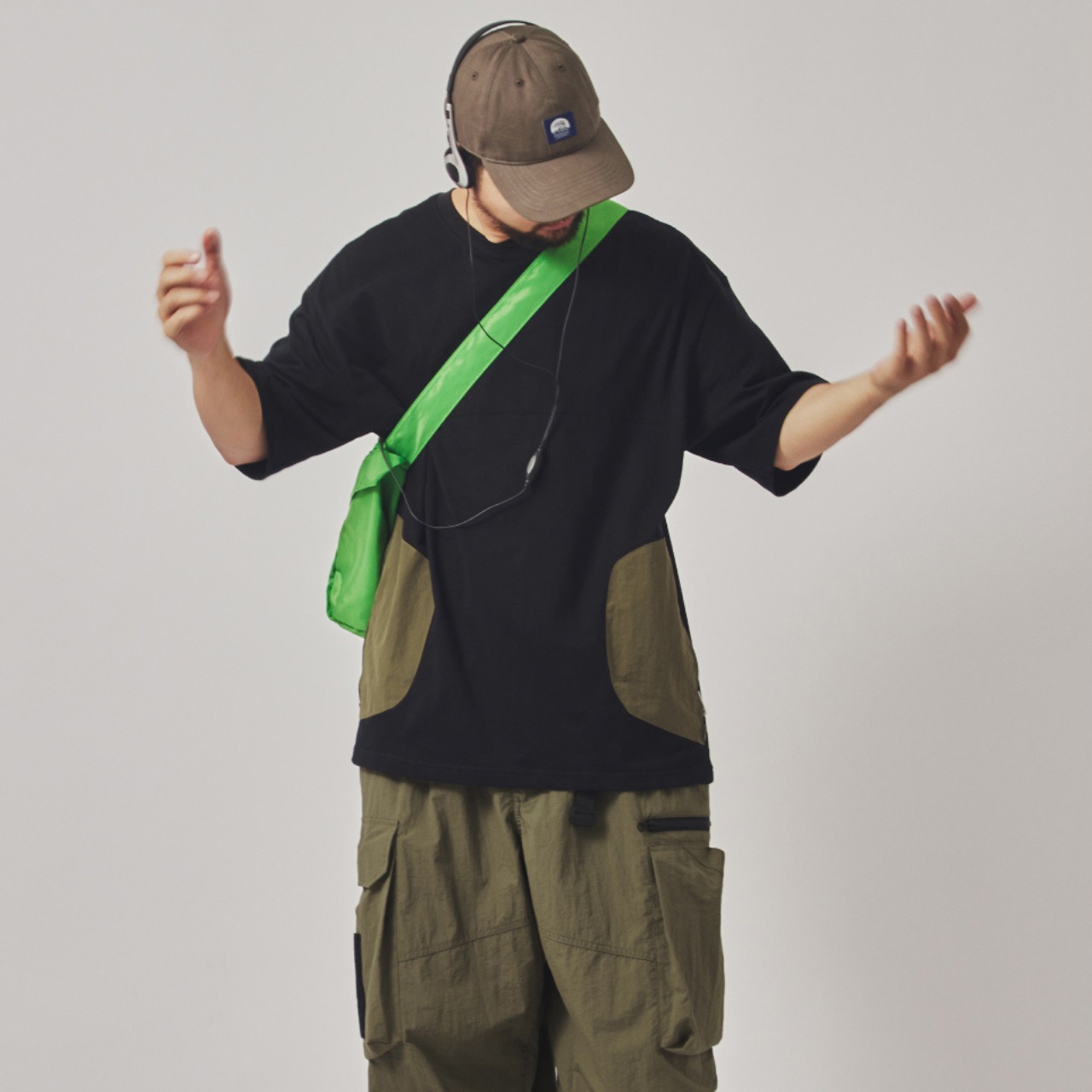 ショート スリーブ ポケット Tシャツ  A1899 - 6