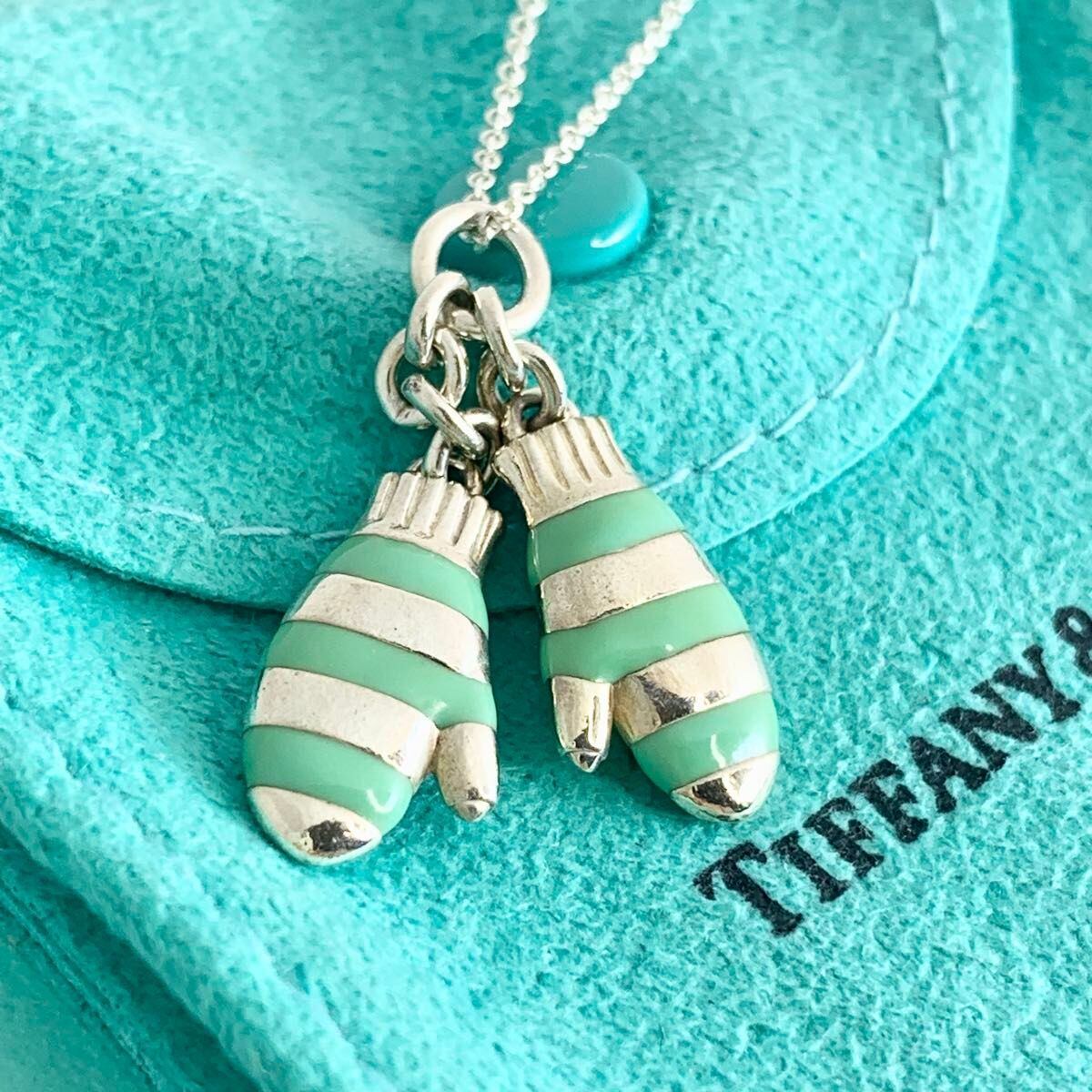 ティファニー スノーマン チャーム ネックレス ブルー エナメル KR14e ティファニー スノーマン チャーム ネックレス ブルー エナメル KR14e