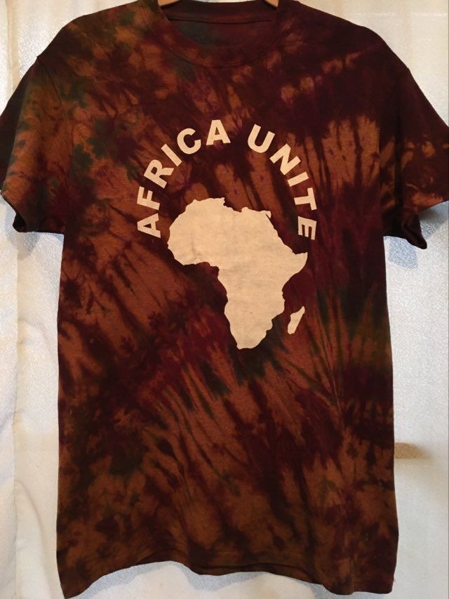 ガーナの手染めTシャツ【M】　AFRICA UNITE-⑯