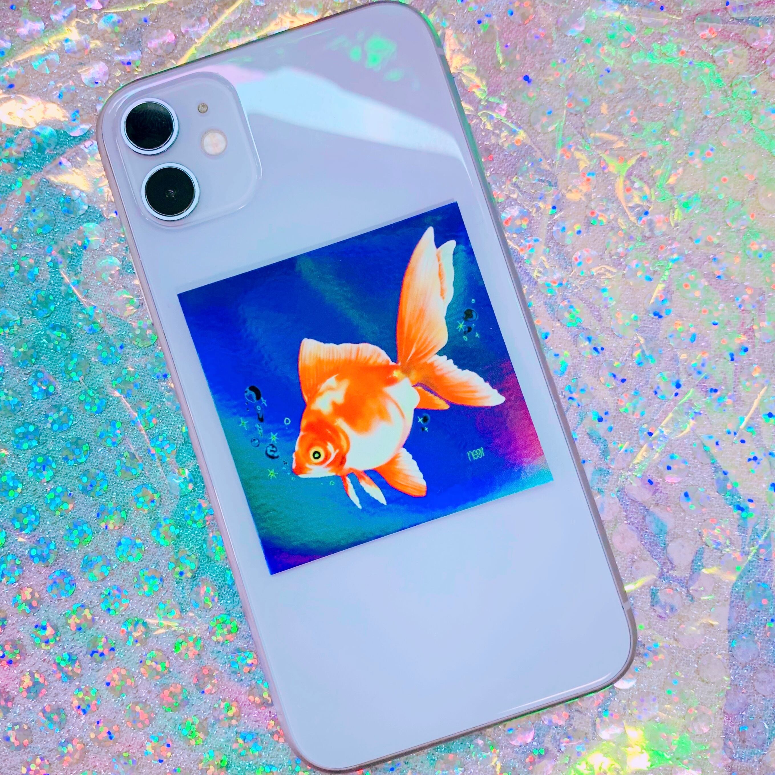 オーロラ金魚ステッカー | naginegi