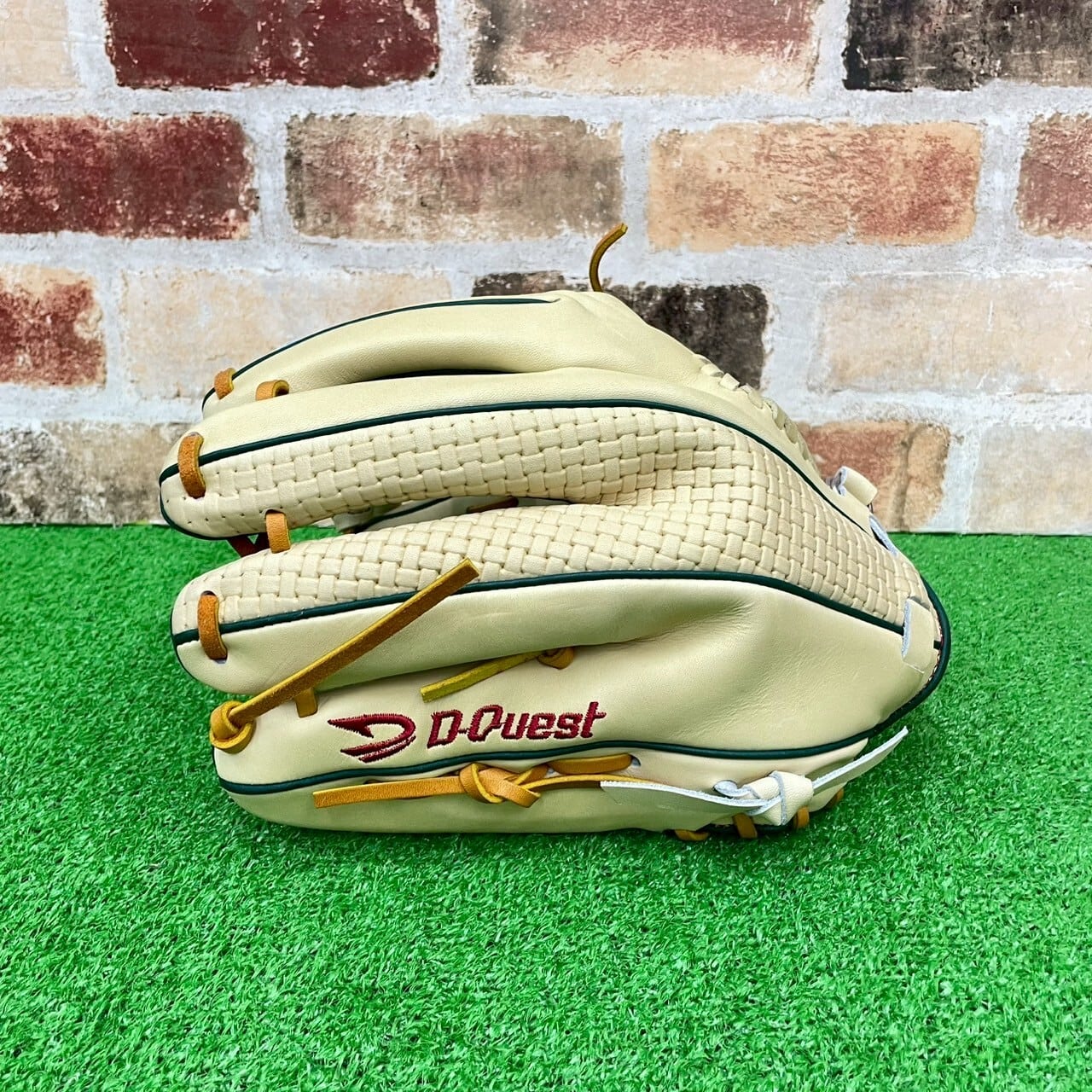 限定 D-Quest 軟式グローブ 16F型+10mm キャメル×グリーン 型付け