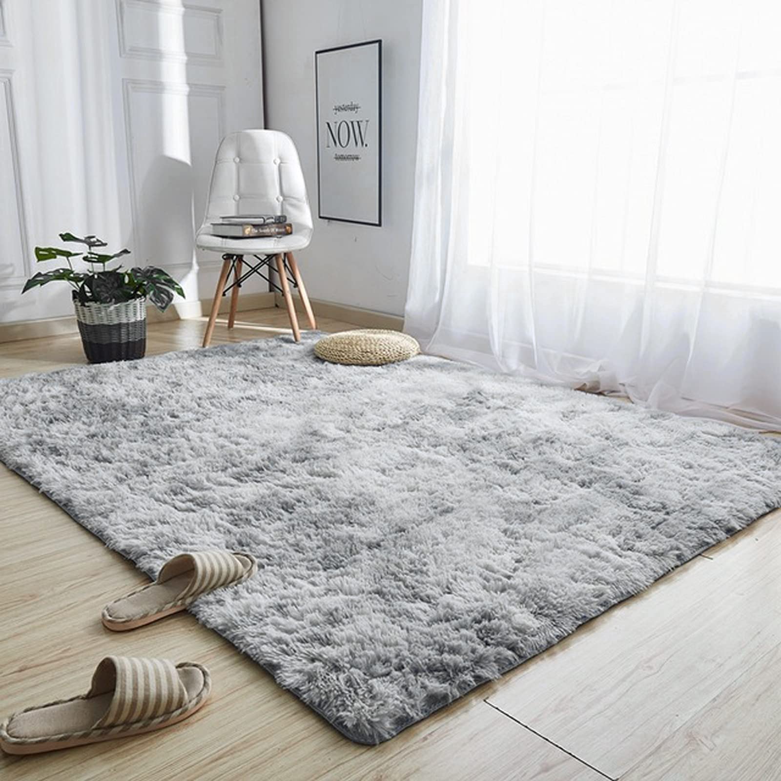 【人気】カーペット ラグマット 160×200cm 滑り止め付 洗えるラグ 抗菌 ふわっと手触り優しいフランネルラグ 約2畳 折り畳み 長方形 (グレー)