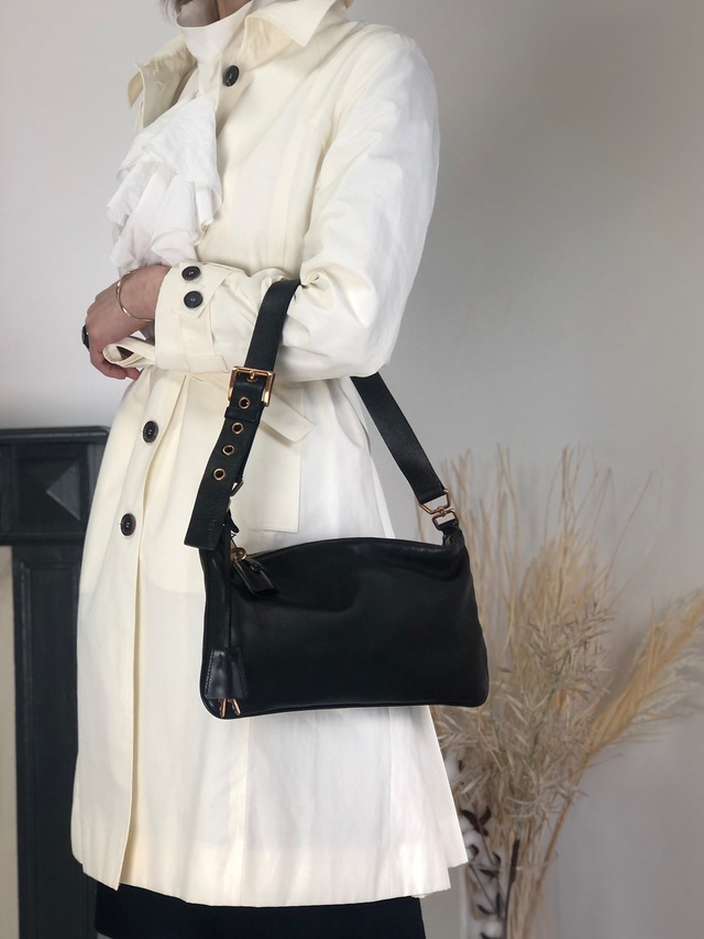 PRADA プラダ ショルダーバッグ ブラック カデナ レザー セミショルダーバッグ vintage ヴィンテージ オールド chvuhk