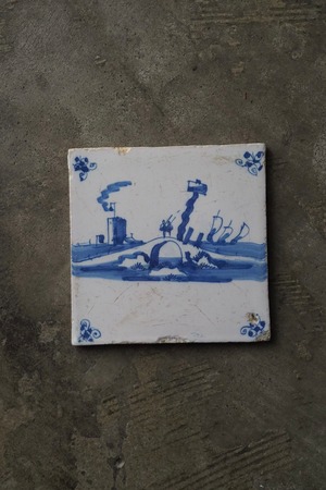 デルフトタイル 橋と人-antique delft tile