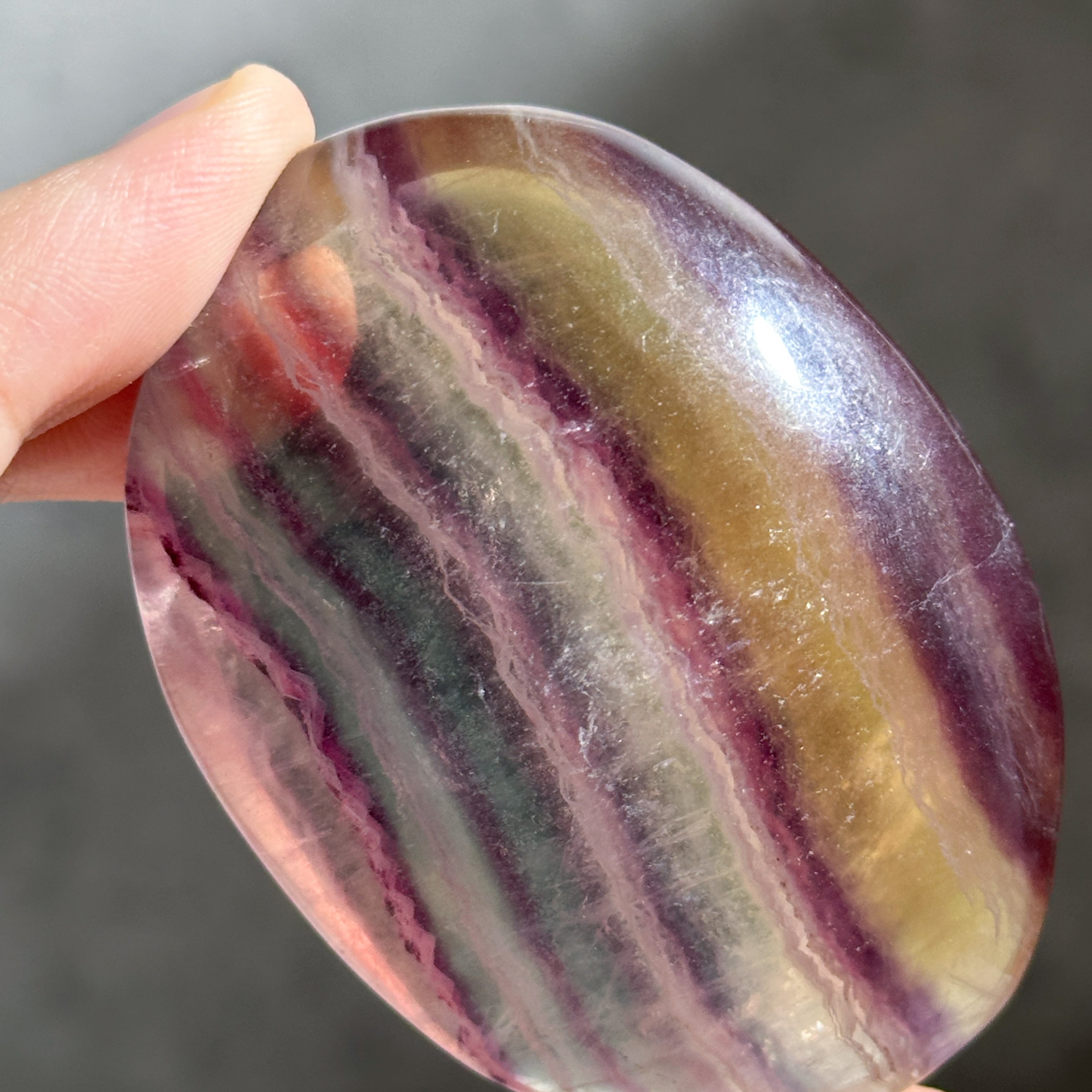 レインボーフローライト パームストーン02◇ Rainbow Fluorite