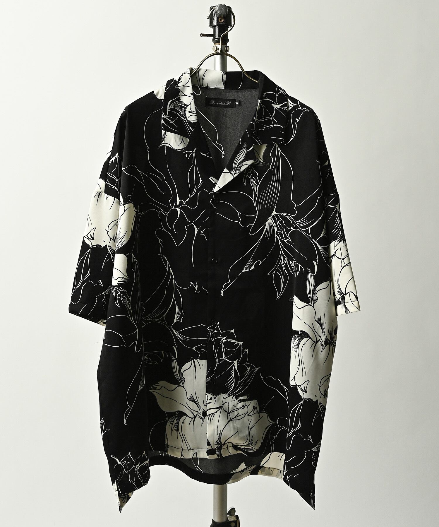 Revertical All-over print big silhouette open collar shirt (16) RV8960