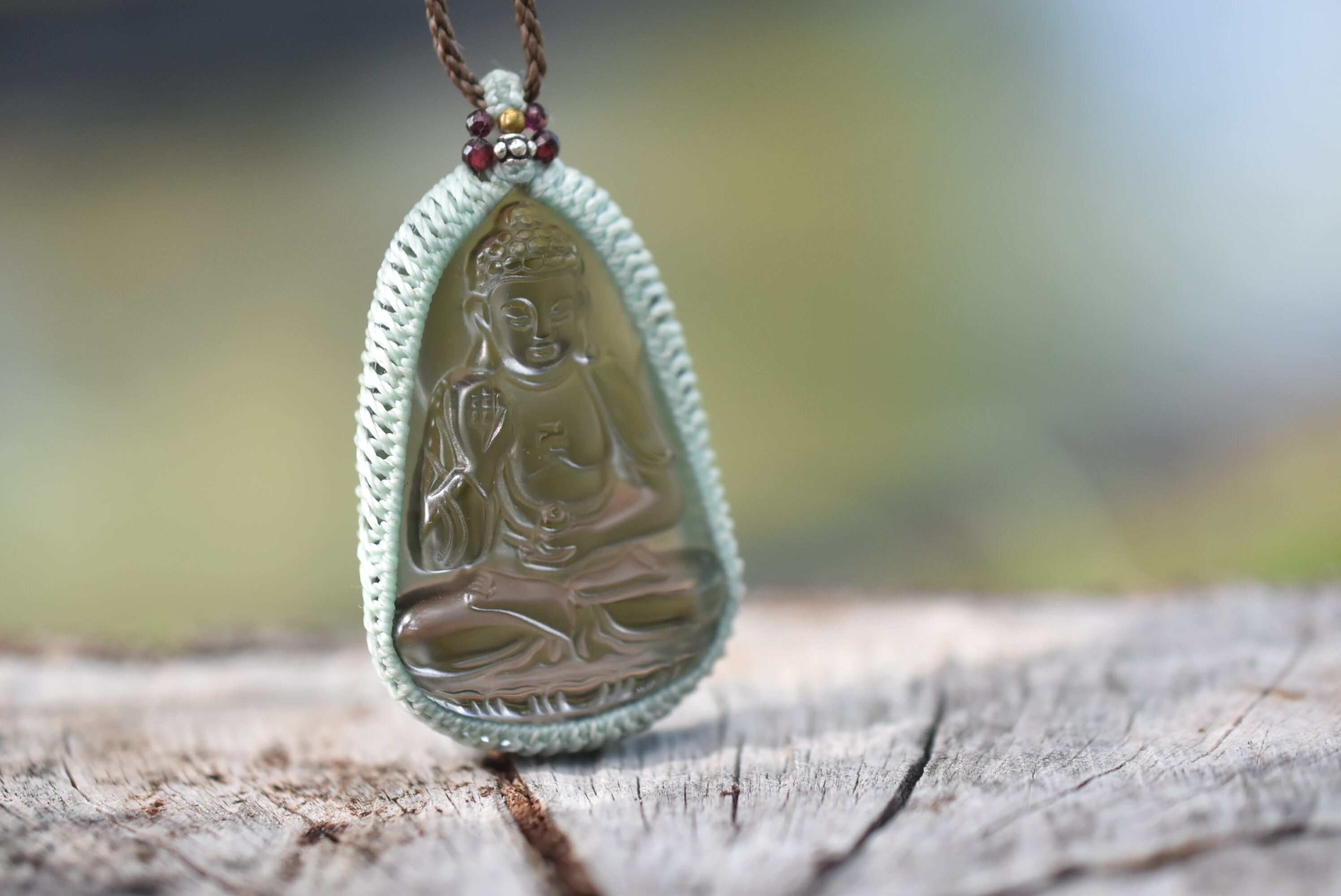 スモーキークォーツ★カービング 仏陀さま★マクラメネックレス1230