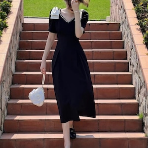 Vネックヴィンテージサマードレス Vネックヴィンテージサマードレス