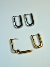 Oval sparkle pierce