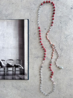 Mira ピンクの天然石　ネックレス