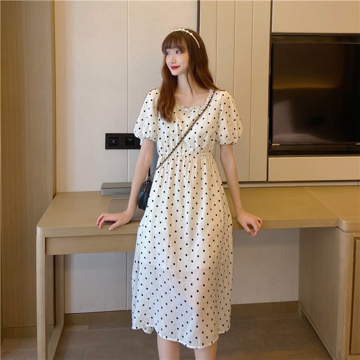 送料無料 ベアバック 背中あき水玉ワンピース 春夏 大学生 高校生 デート 女子会 お洒落 韓国 きれいめ カジュアル Quingdom クイングダム 韓国レディースファッション通販