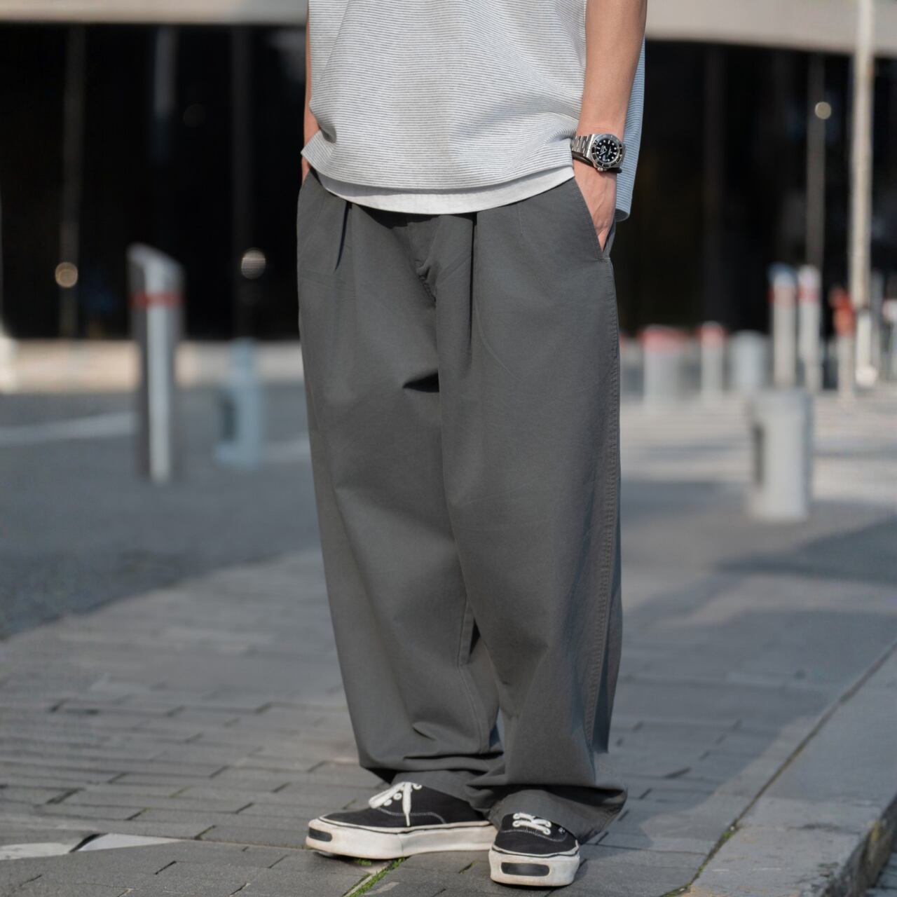 ツータックバルーンパンツ vi1769
