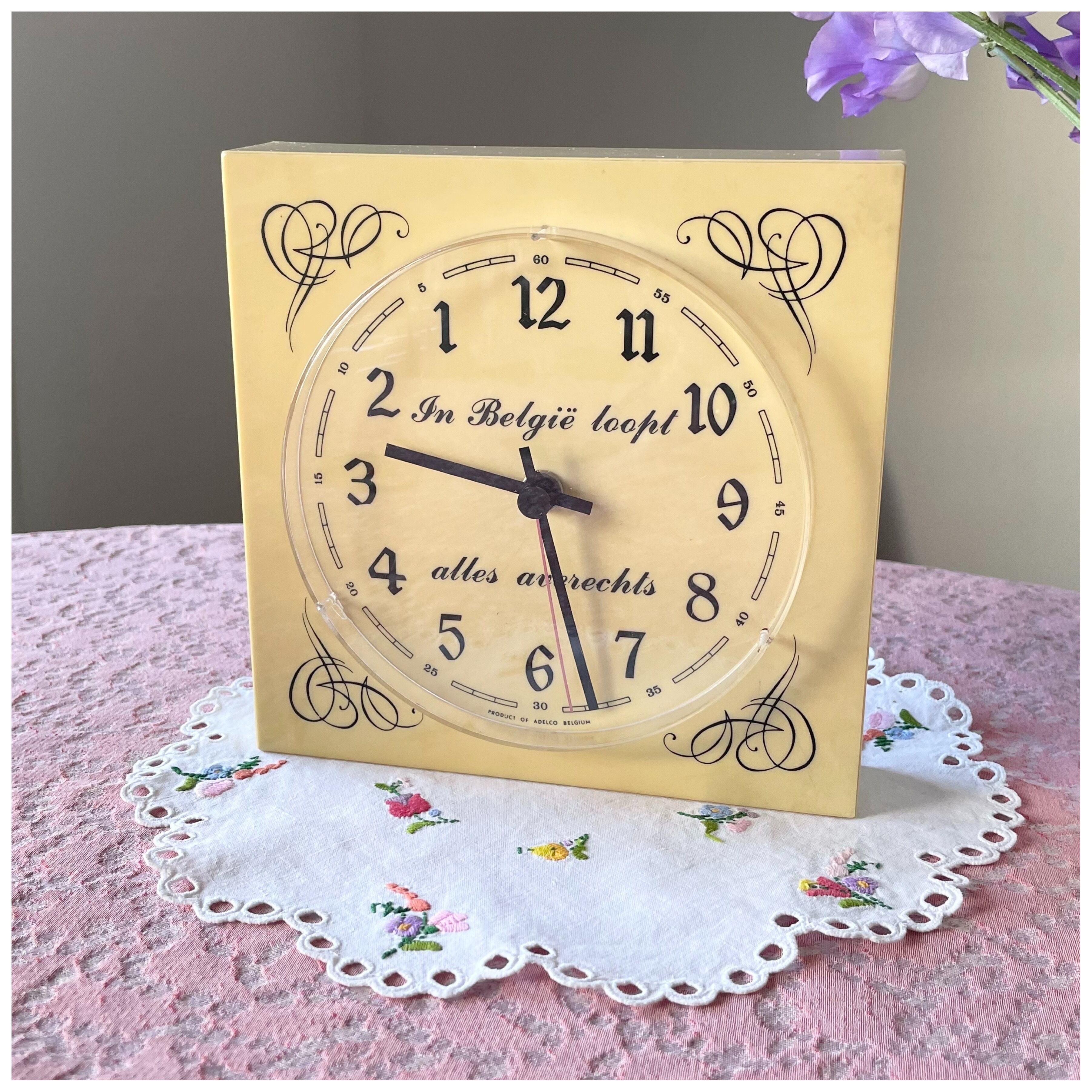 ベルギー ヴィンテージ ウォールクロック 壁掛け時計 逆時計回り