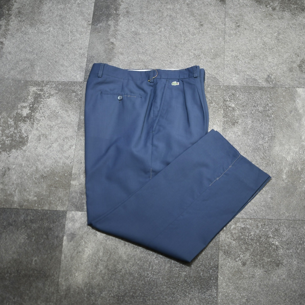 LACOSTE hand stitch design 2tuck slacks