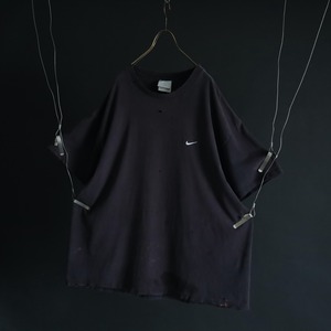 " NIKE " over silhouette real boro design fade color logo Tee