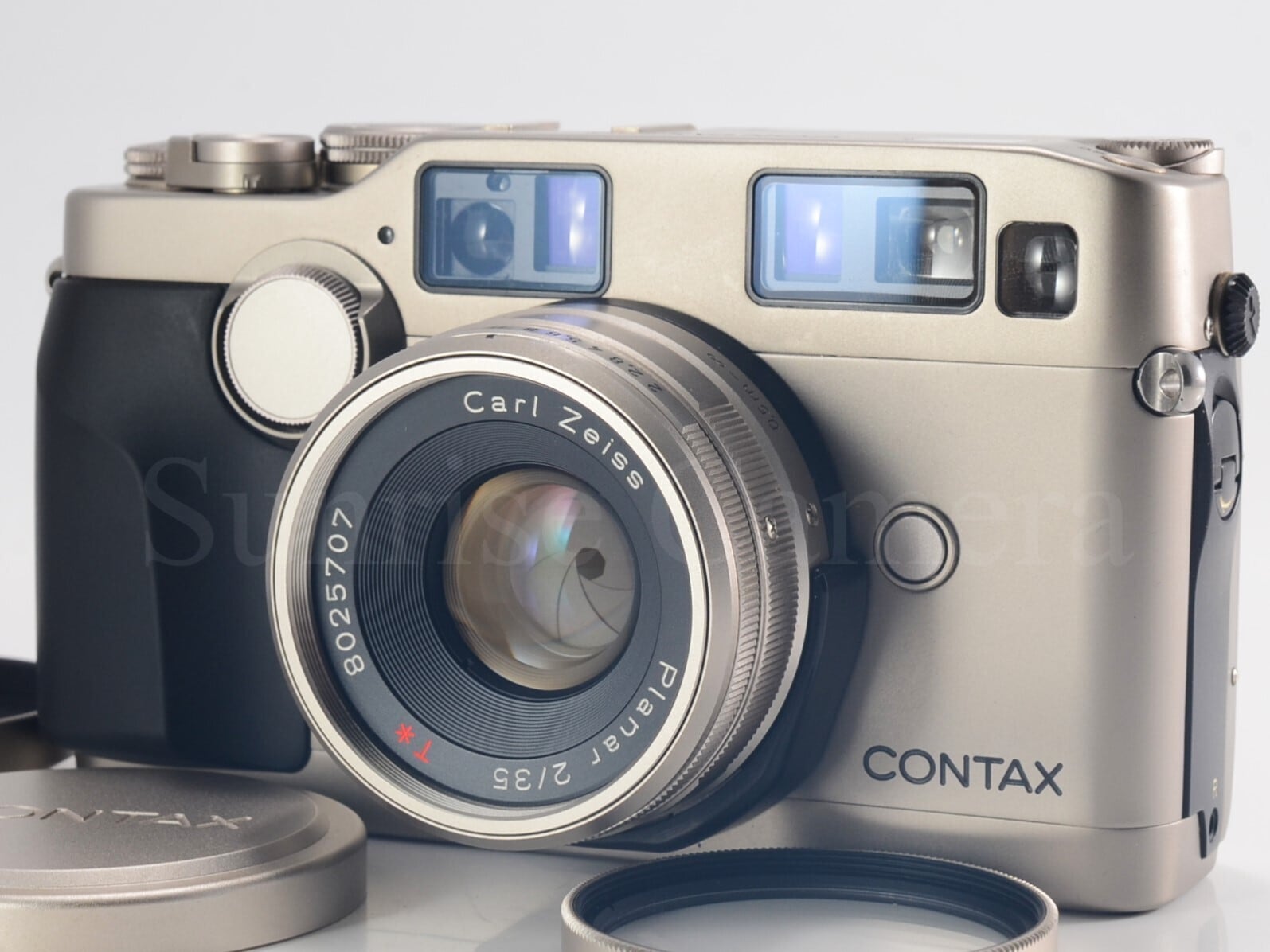 CONTAX G2 / Carl Zeiss T* Planar 35mm F2 整備済 革ケース付