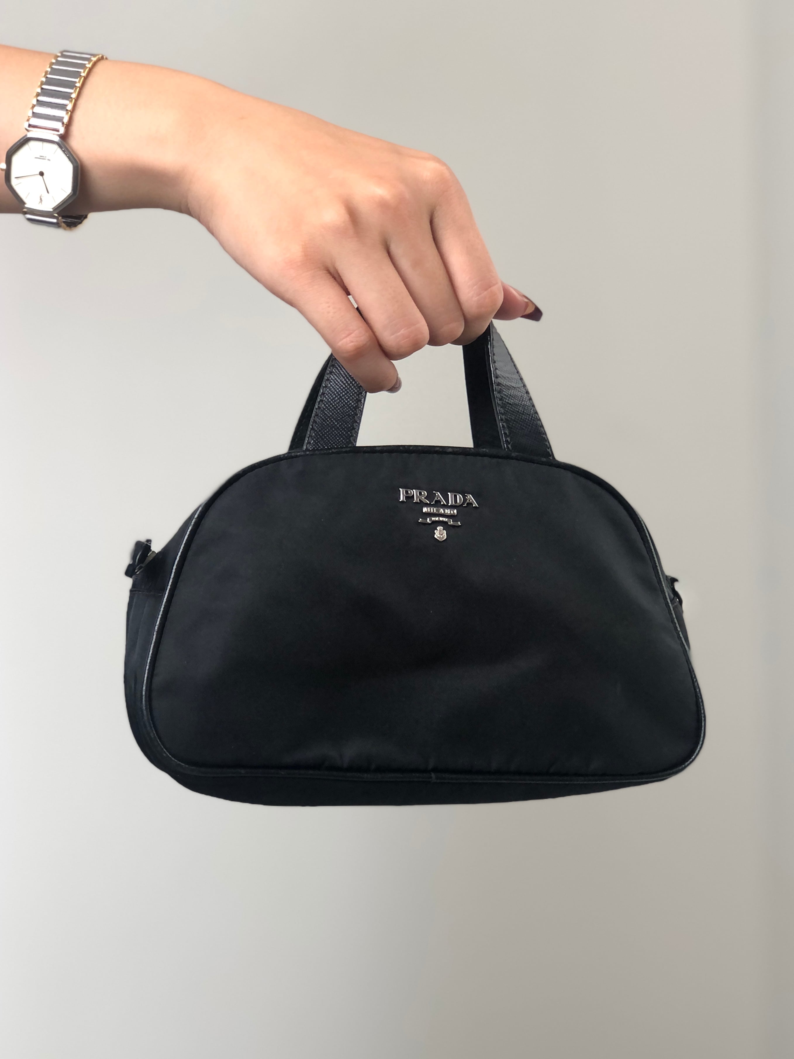 PRADA プラダ ハンドバッグ ブラック ロゴ ナイロン ミニバッグ