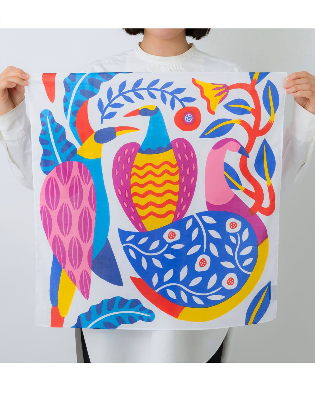 yatotto / “TORI TORI” handkerchief