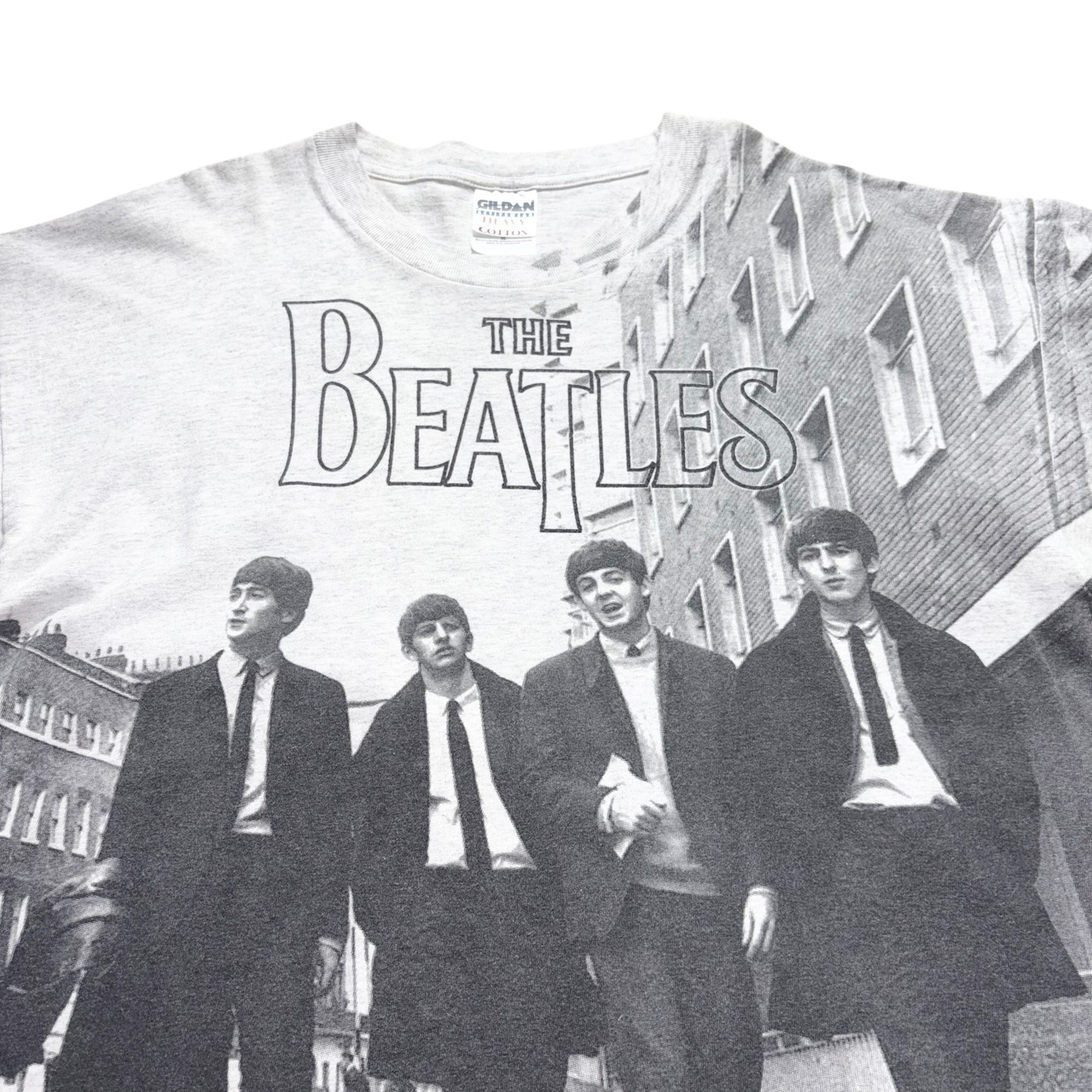 vintage 1990’s~ THE BEATLES full print music tee