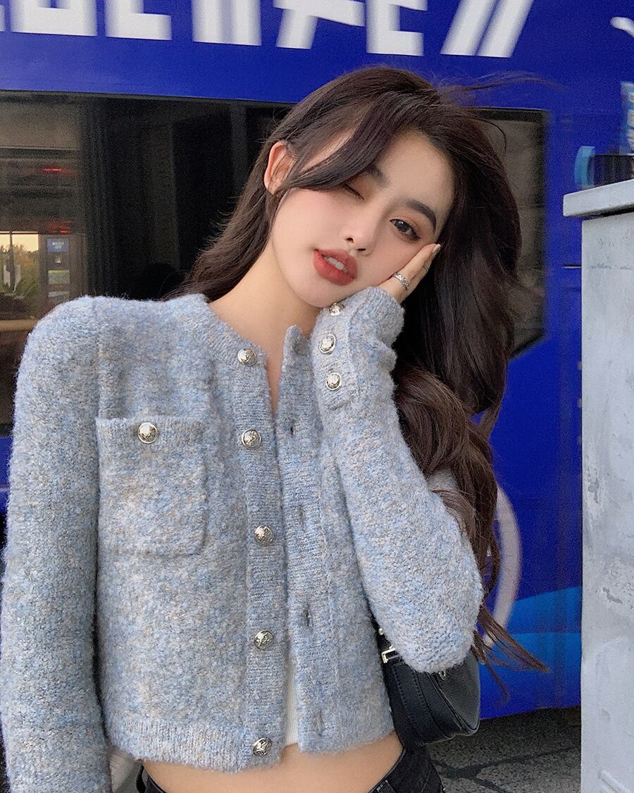 ニットセーター カーディガンジャケット オータムウィンタースタンダードショートルーズ レトロ 秋物 冬物 ブラックストロベリース24761315035