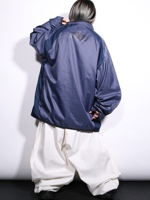 “NIKE” switching design nylon jacket